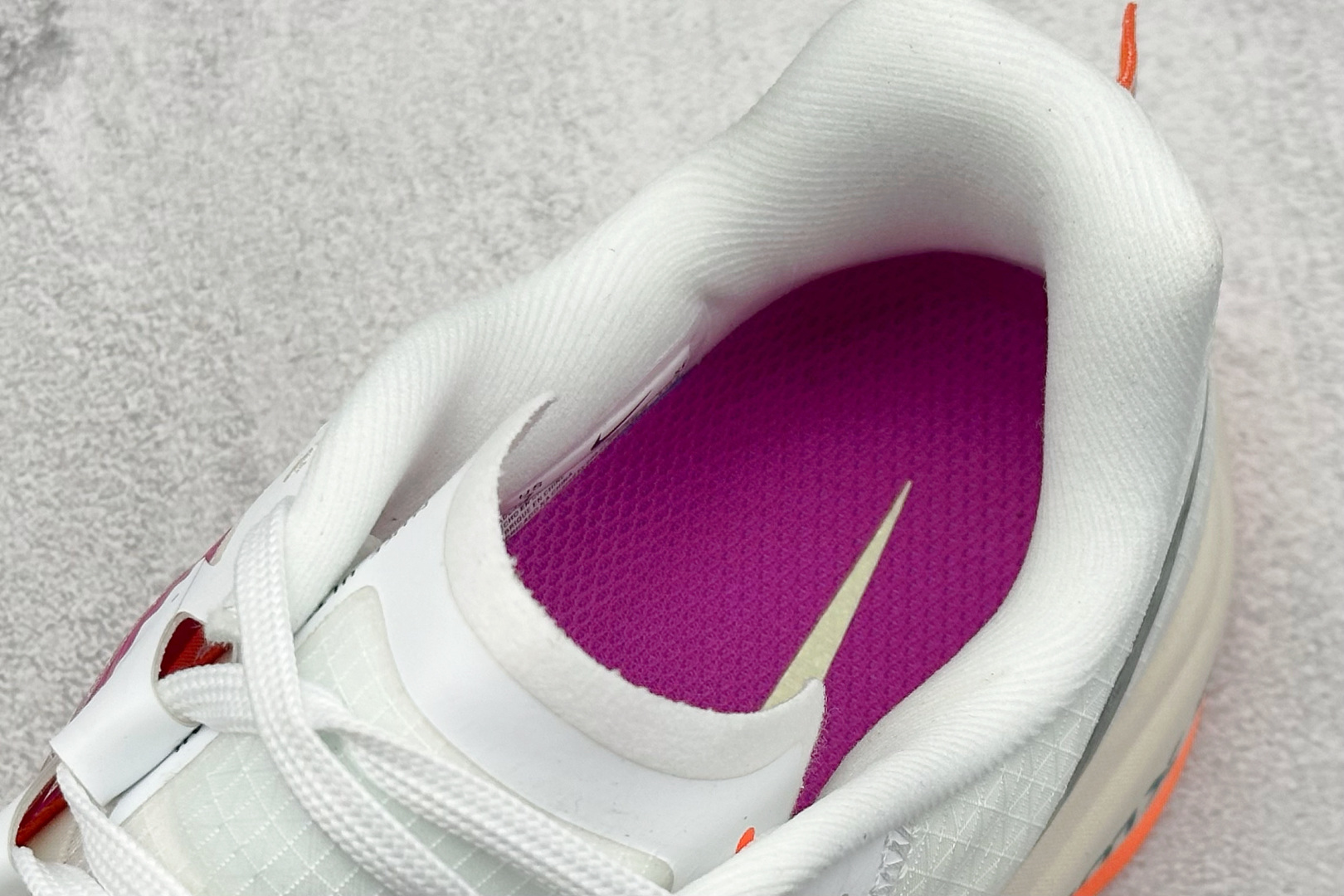  
XL版 Nike Air Zoomx UL TRAFLY TRAIL 登月休闲运动跑步鞋 

货号：