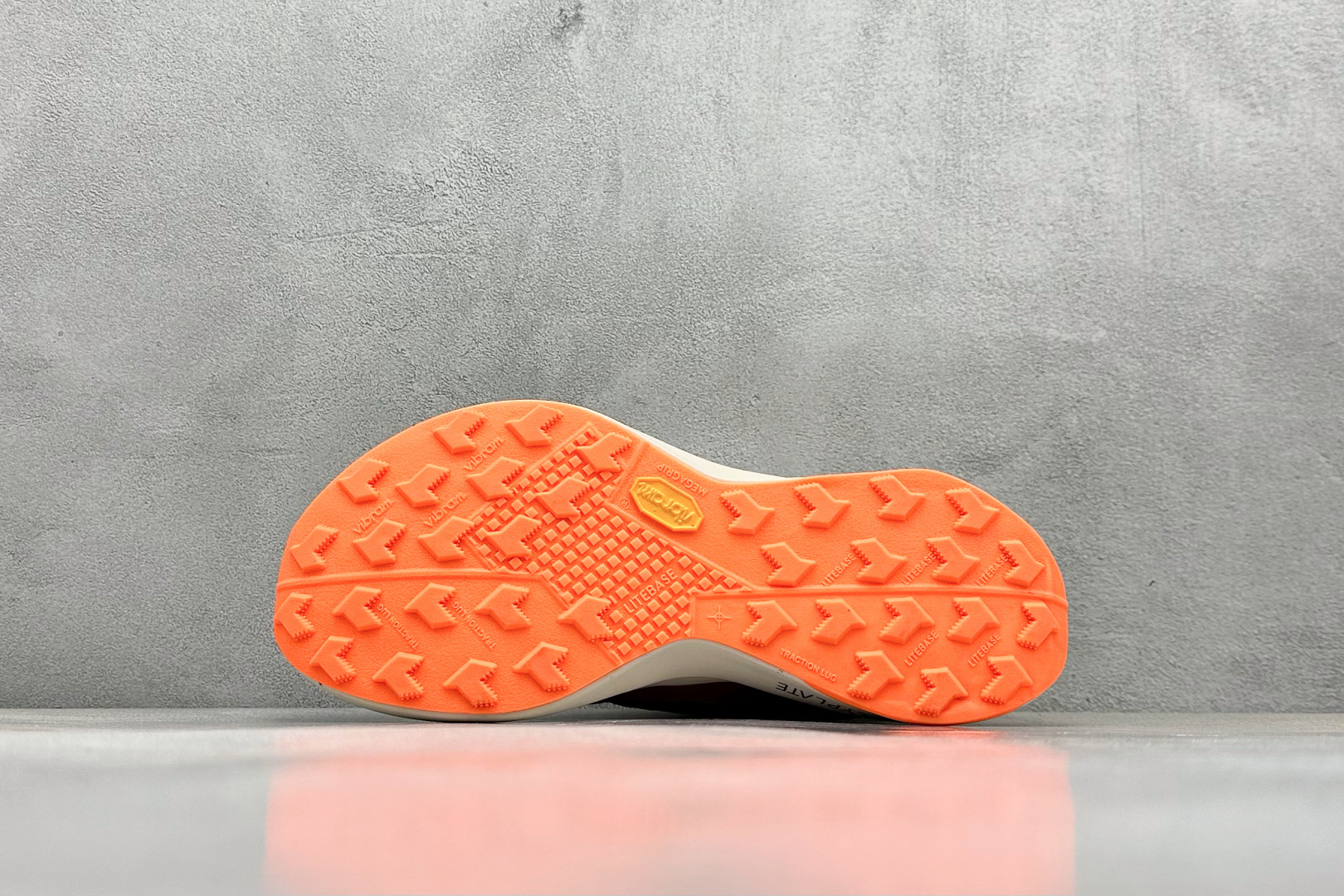  
XL版 Nike Air Zoomx UL TRAFLY TRAIL 登月休闲运动跑步鞋 

货号：
