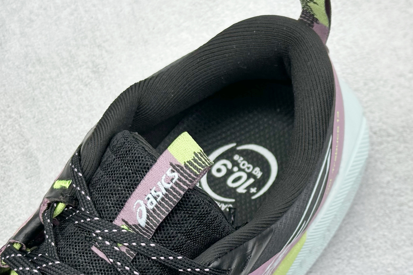  
Asics Gel-Trabuco 13 亚瑟士复古透气休闲鞋缓震耐磨跑步鞋
#鞋面采用无缝线鞋面