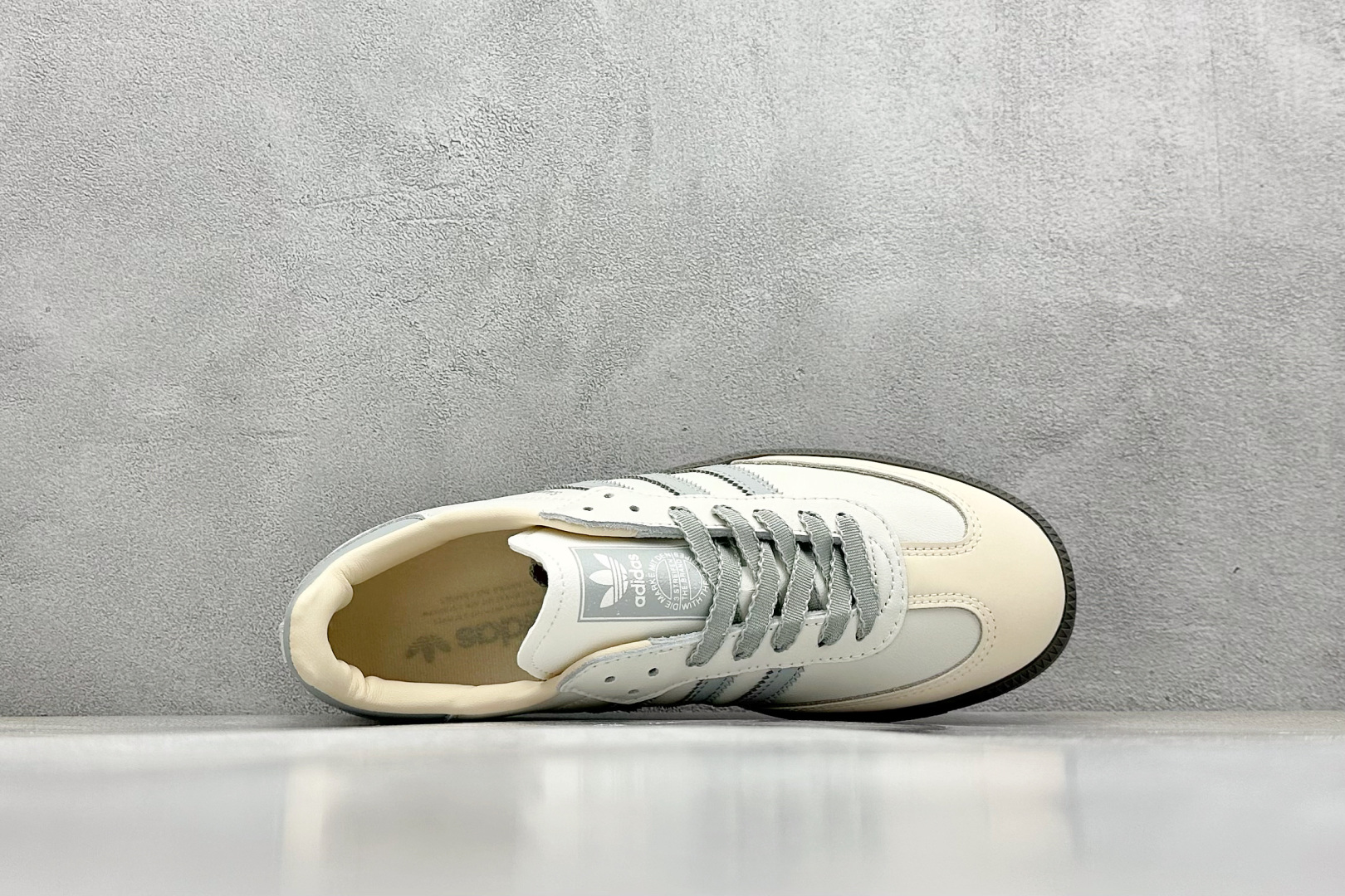 
YH版 Adidas Samba OG 阿迪三叶草休闲板鞋
#原厂原数据版型 原厂皮料切割干净无任