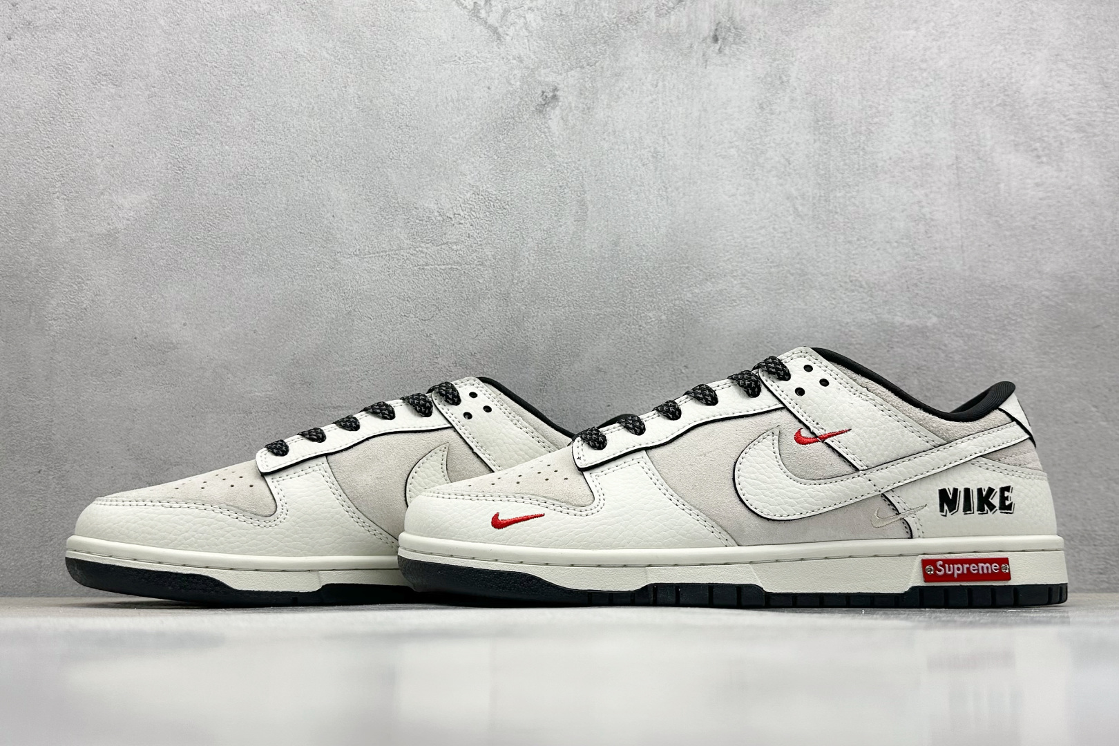  终端放店
XC版 Nike SB Dunk Low“SUP联名——米白” 周年高端定制 低帮休闲板鞋 