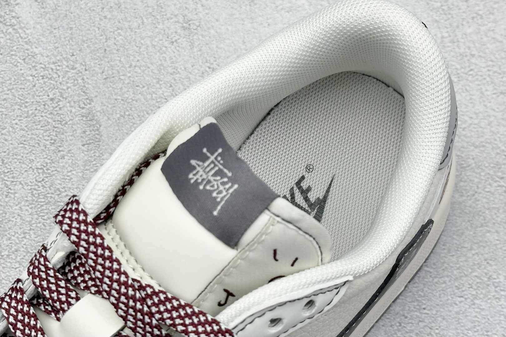 终端放店
XC版 Travis Scott x Fragment Design x Air Jorda