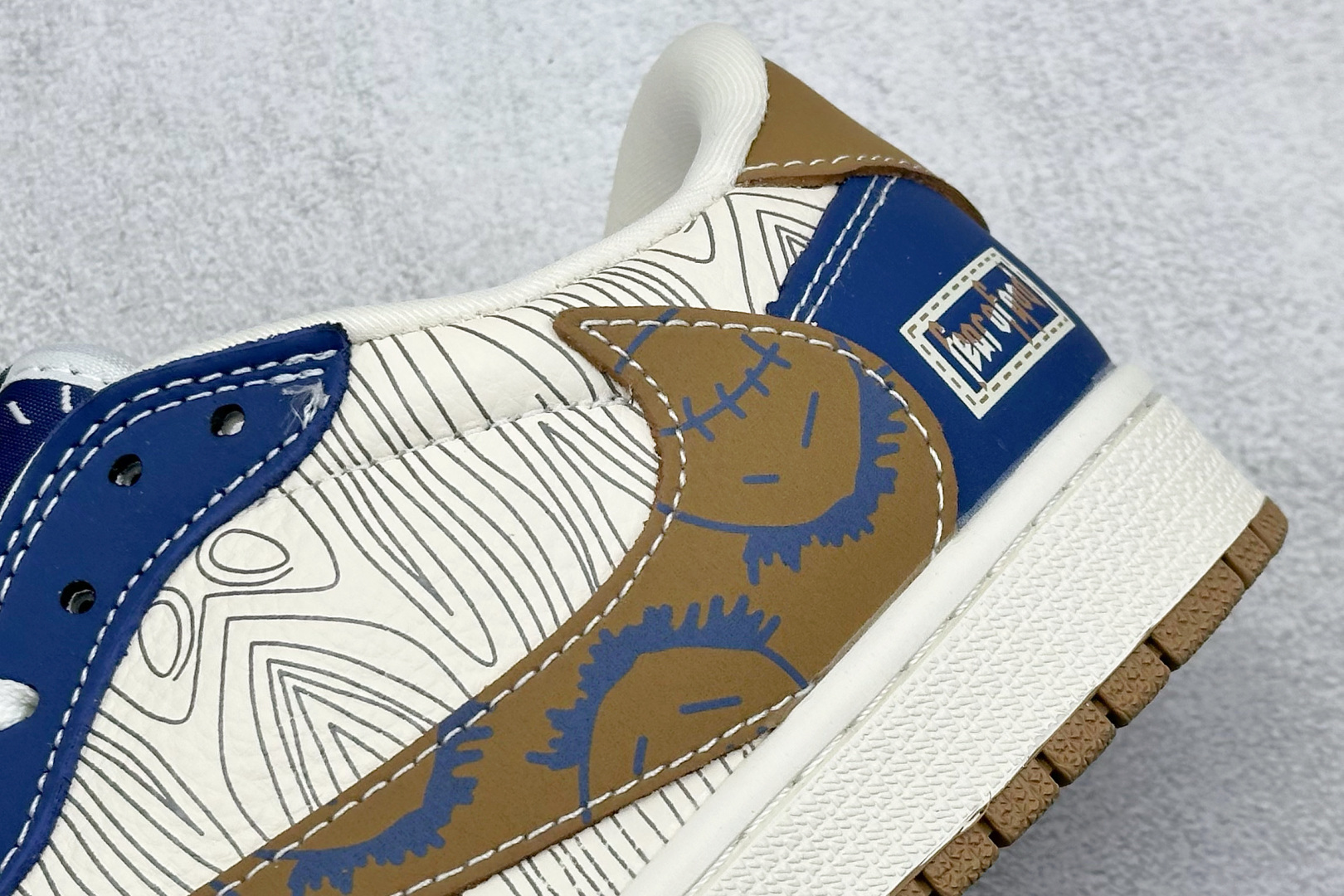 终端放店
XC版 Travis Scott x Fragment Design x Air Jorda