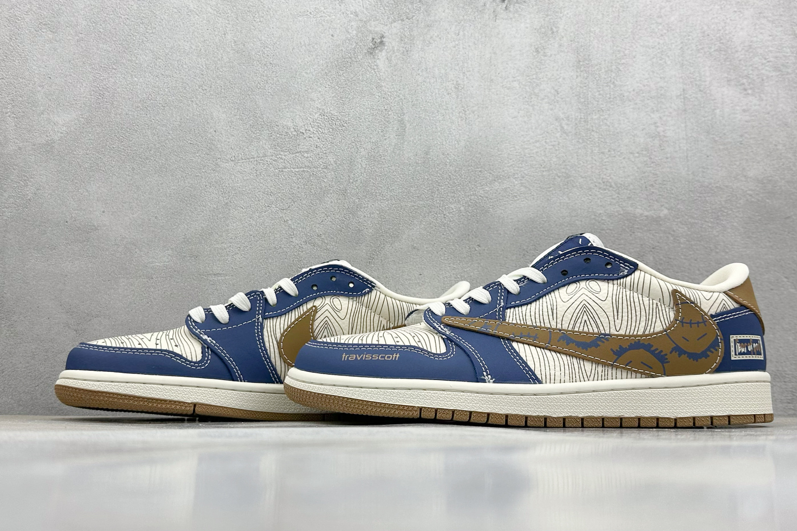 终端放店
XC版 Travis Scott x Fragment Design x Air Jorda
