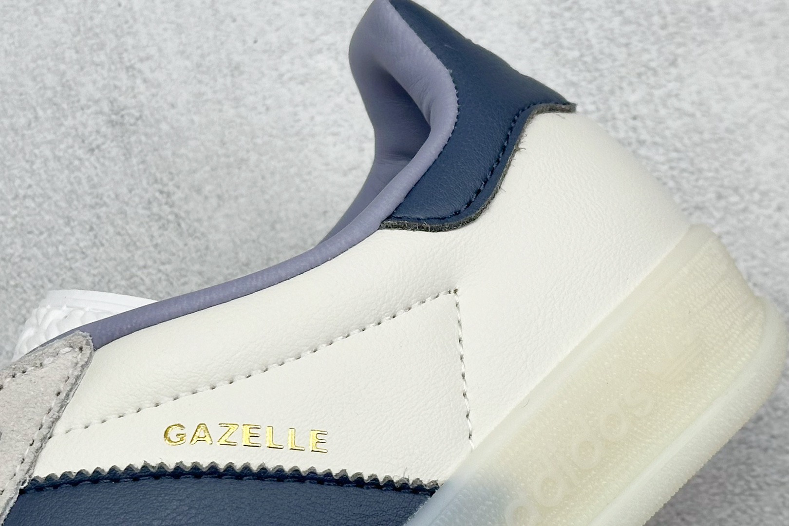 终端放店
XD版 AD Originals Gazelle INdoor 三叶草休闲防滑耐磨低帮板鞋 