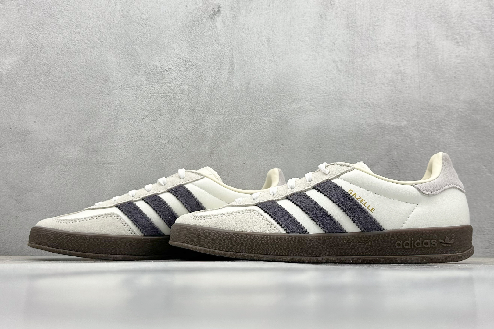  终端放店
XD版 AD Originals Gazelle INdoor 三叶草休闲防滑耐磨低帮板鞋 