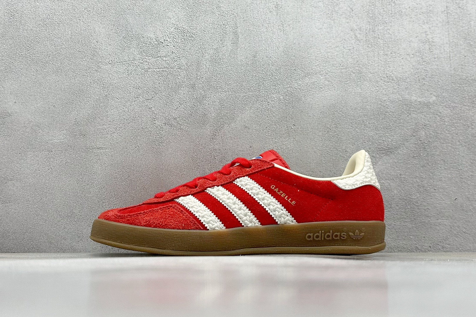  终端放店
XD版 AD Originals Gazelle INdoor 三叶草休闲防滑耐磨低帮板鞋 