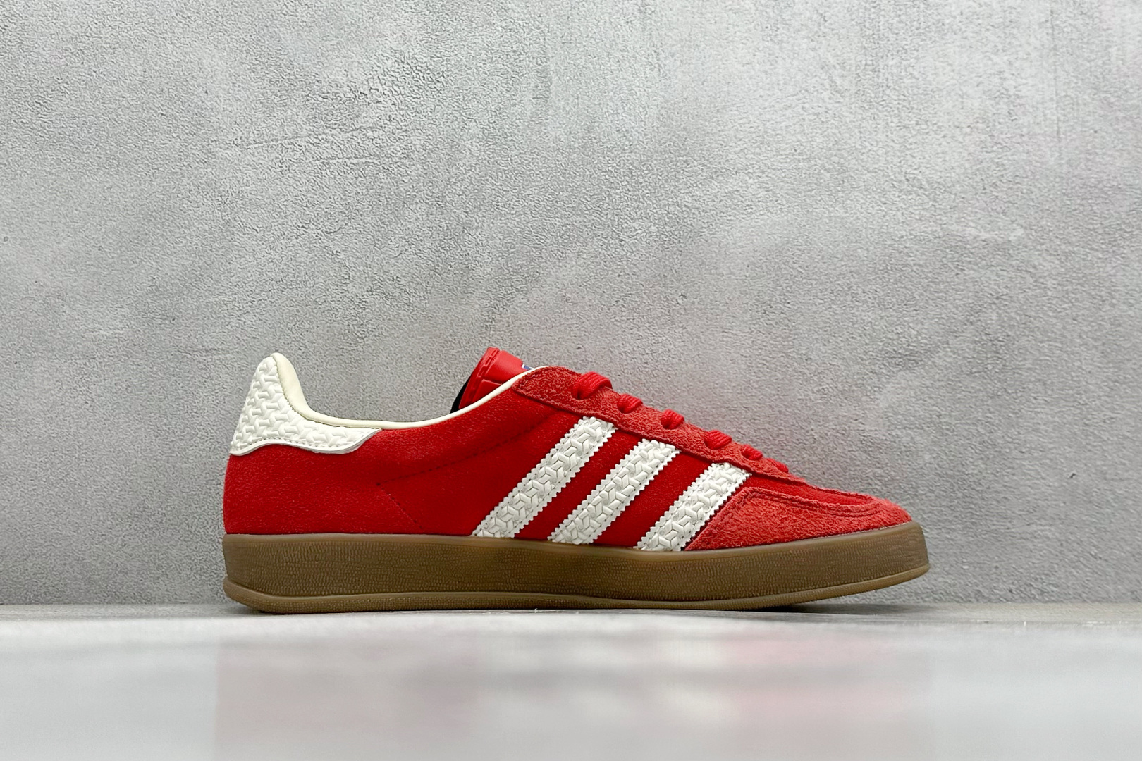  终端放店
XD版 AD Originals Gazelle INdoor 三叶草休闲防滑耐磨低帮板鞋 