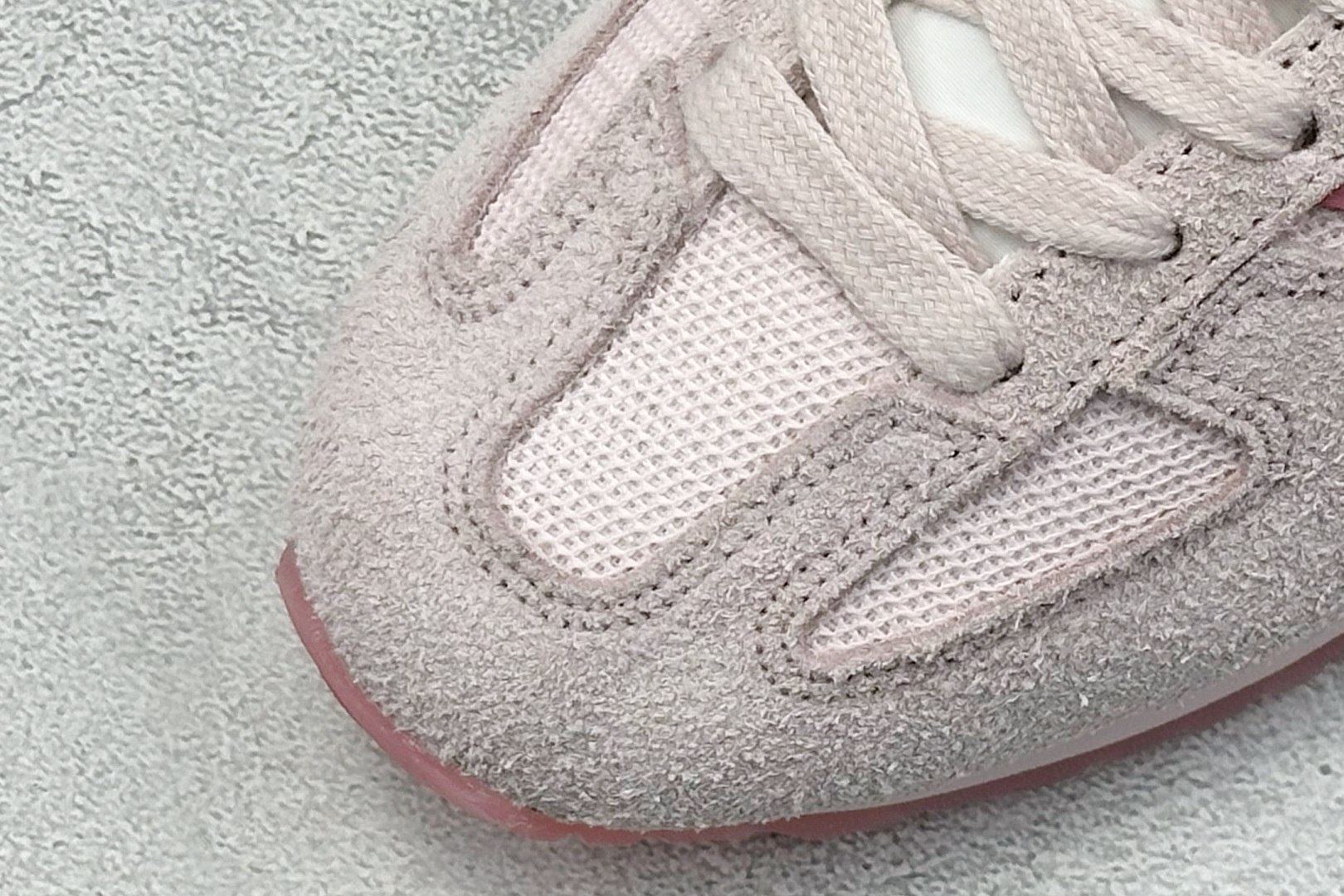  
New Balance NB471系列织物牛剖层革生活休闲鞋 

货号：U471FP
尺码：36 