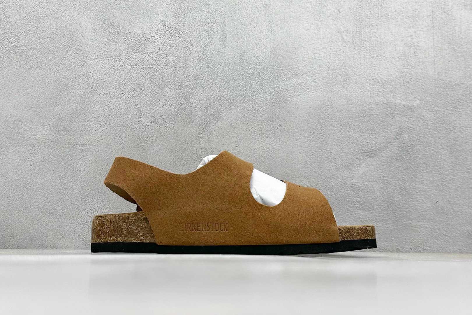  
BK版 博肯 Birkenstock Rio  二字拖
采用其特有的鞋床设计，贴合脚面穿着舒适，Bi