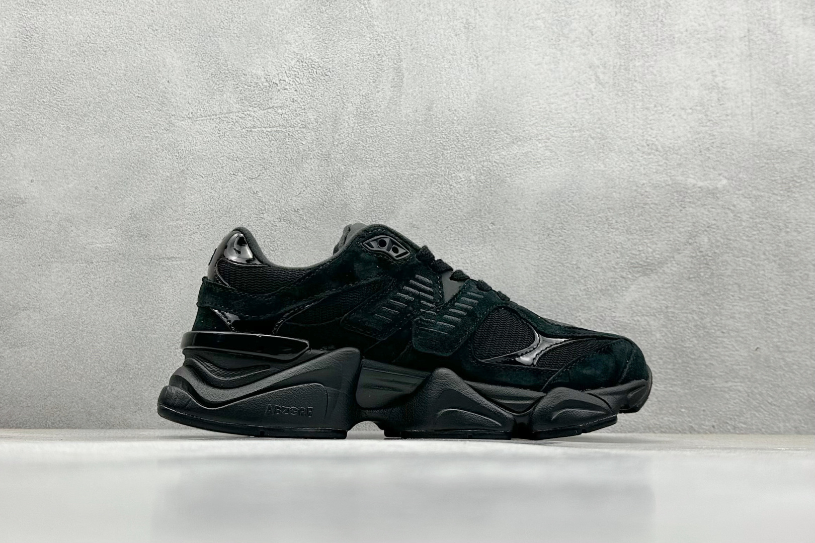 Joe Freshgoods x New Balance NB9060 联名款 复古休闲运动慢跑鞋