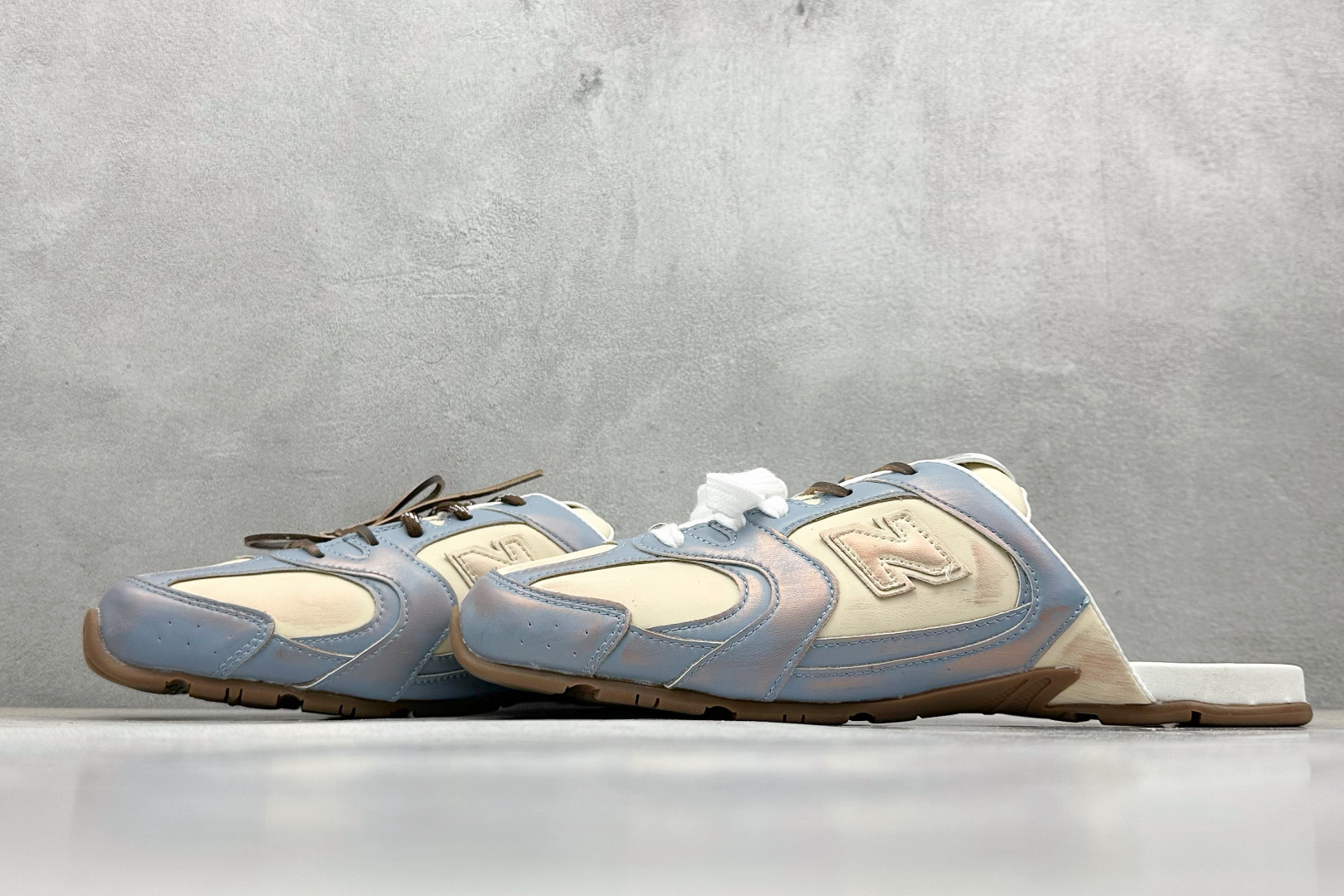  
J版 MiuMiu x New Balance 530系列 意大利奢侈品牌/缪缪联名款 低帮经典复古