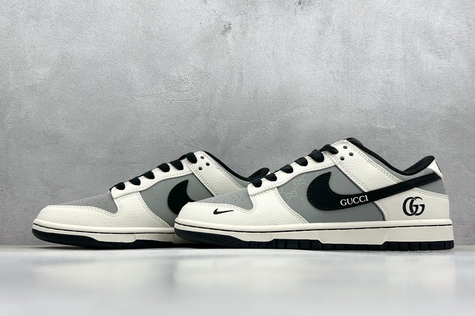 Nike SB Dunk Low x GUCCI 白灰黑小钩 XD1588-204