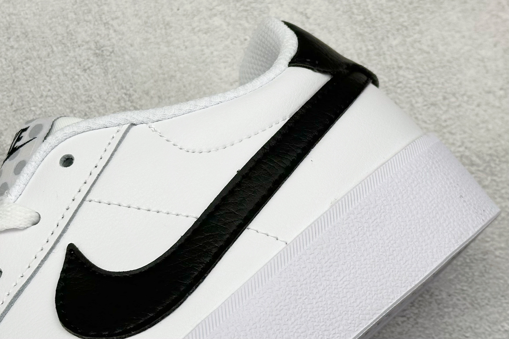  终端放店
GX版 Nike Court SHOT 时尚百搭 防滑耐磨 低帮 板鞋 

货号：FQ814