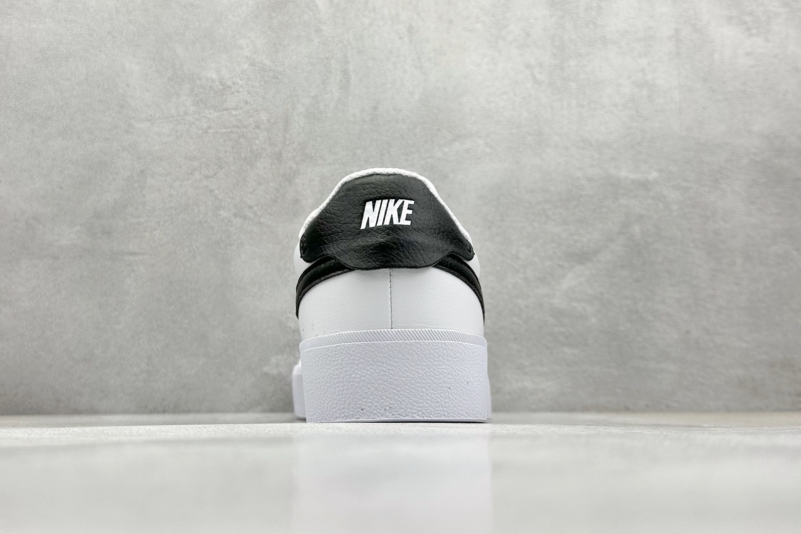  终端放店
GX版 Nike Court SHOT 时尚百搭 防滑耐磨 低帮 板鞋 

货号：FQ814