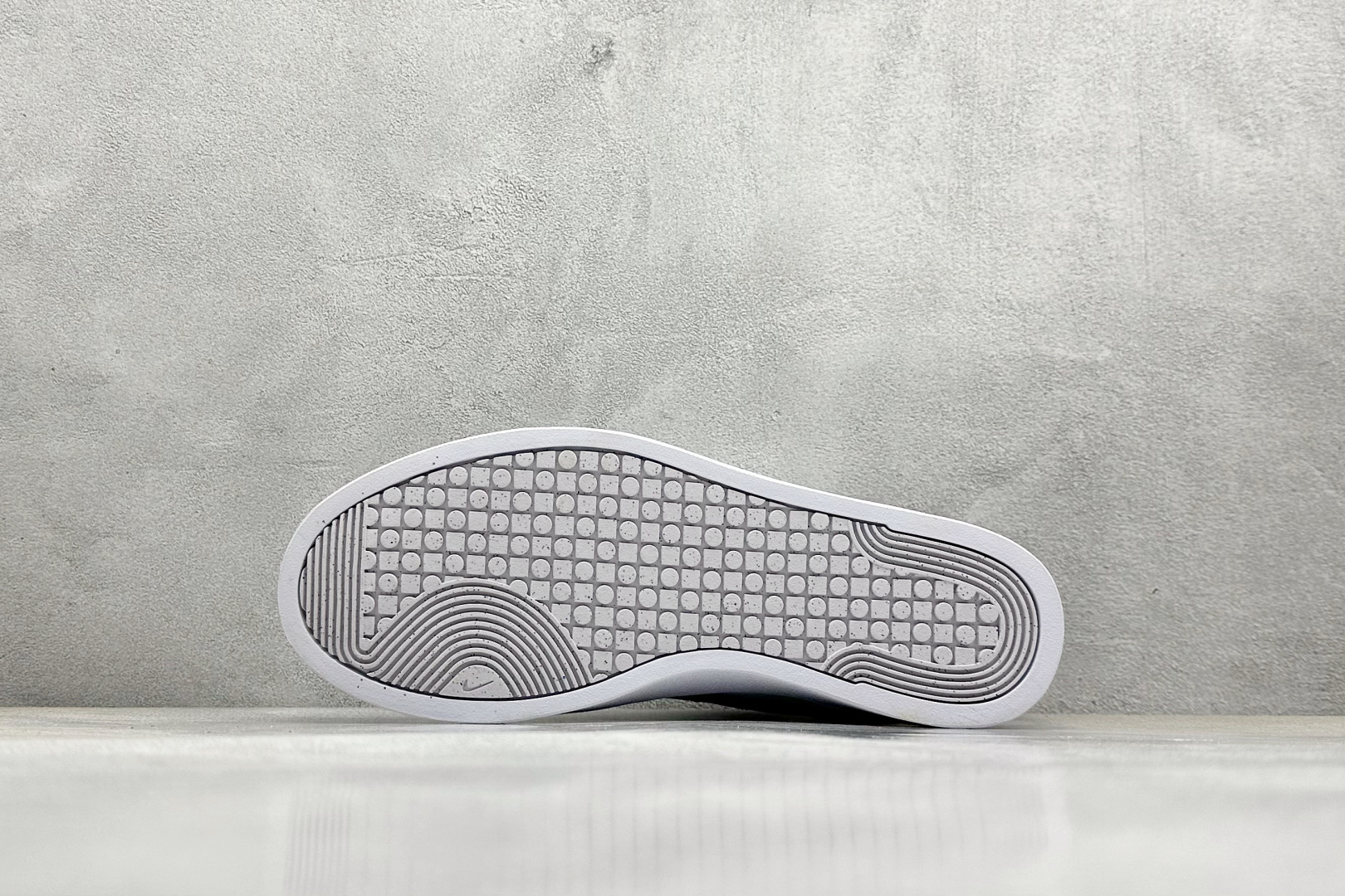  终端放店
GX版 Nike Court SHOT 时尚百搭 防滑耐磨 低帮 板鞋 

货号：FQ814