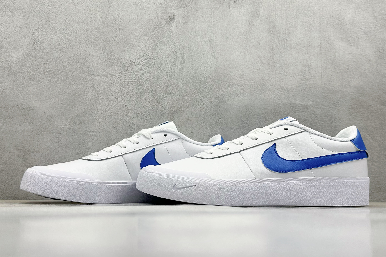  终端放店
GX版 Nike Court SHOT 时尚百搭 防滑耐磨 低帮 板鞋 

货号：FQ814