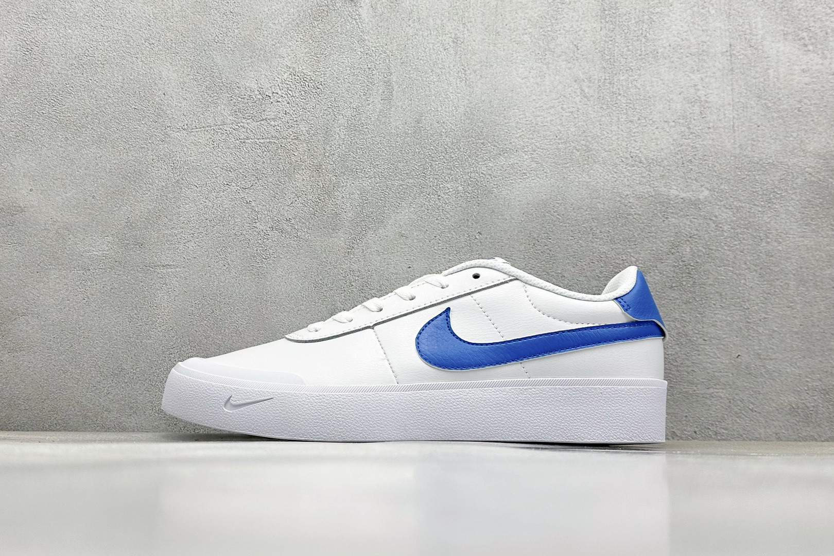  终端放店
GX版 Nike Court SHOT 时尚百搭 防滑耐磨 低帮 板鞋 

货号：FQ814