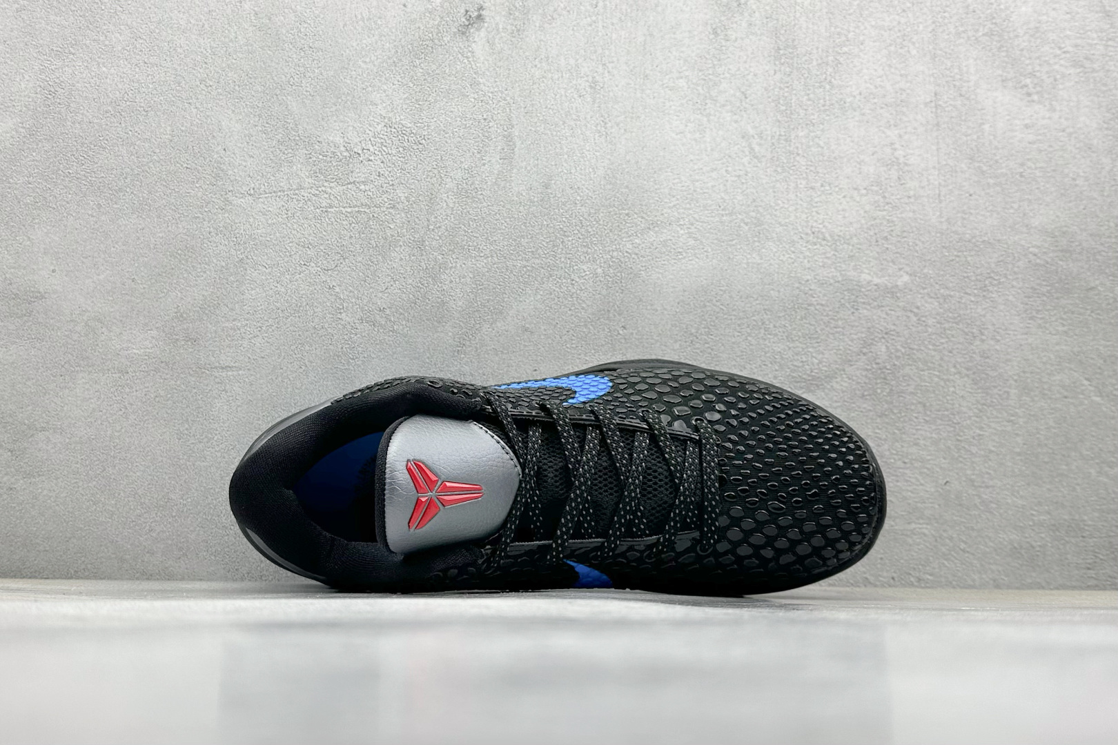  终端放店
CK版 NK Zoom Kobe 6 科比六代 
前后气垫加持 信仰绝不减配 市售唯一PRO