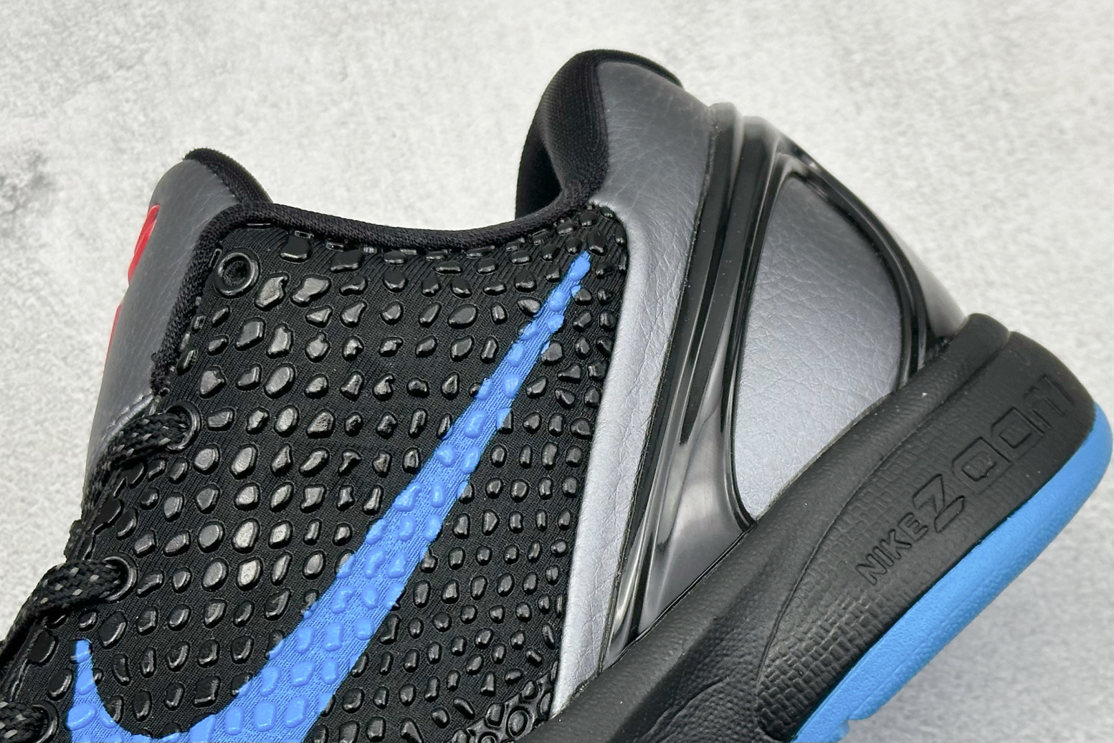  终端放店
CK版 NK Zoom Kobe 6 科比六代 
前后气垫加持 信仰绝不减配 市售唯一PRO