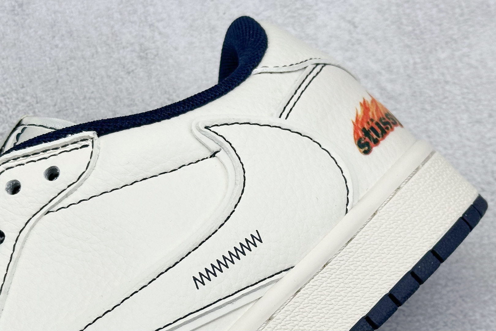 终端放店
XC版 Travis Scott x Fragment Design x Air Jorda