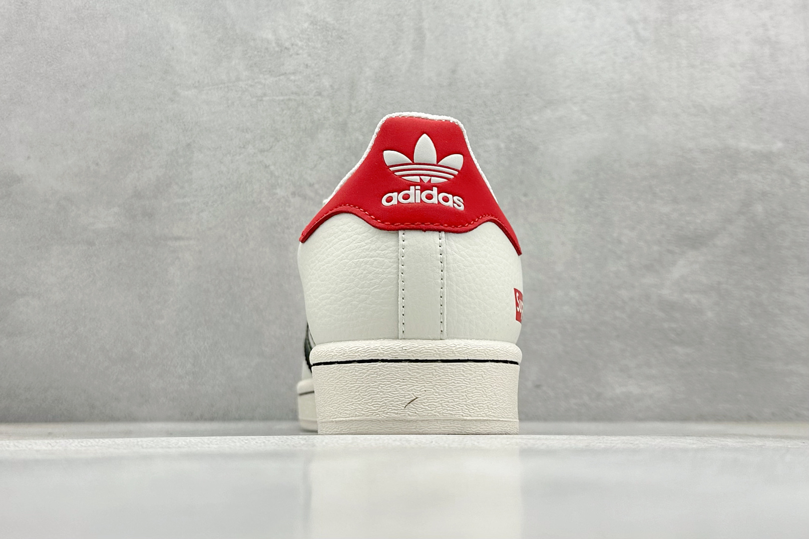 AD Original Superstar x Supreme 白蓝红 JY8905