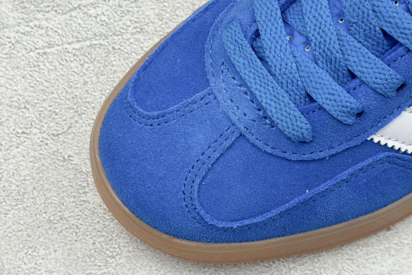  
adidas Originals Gazelle INdoor 蓝白
三叶草休闲防滑耐磨低帮板鞋
鞋