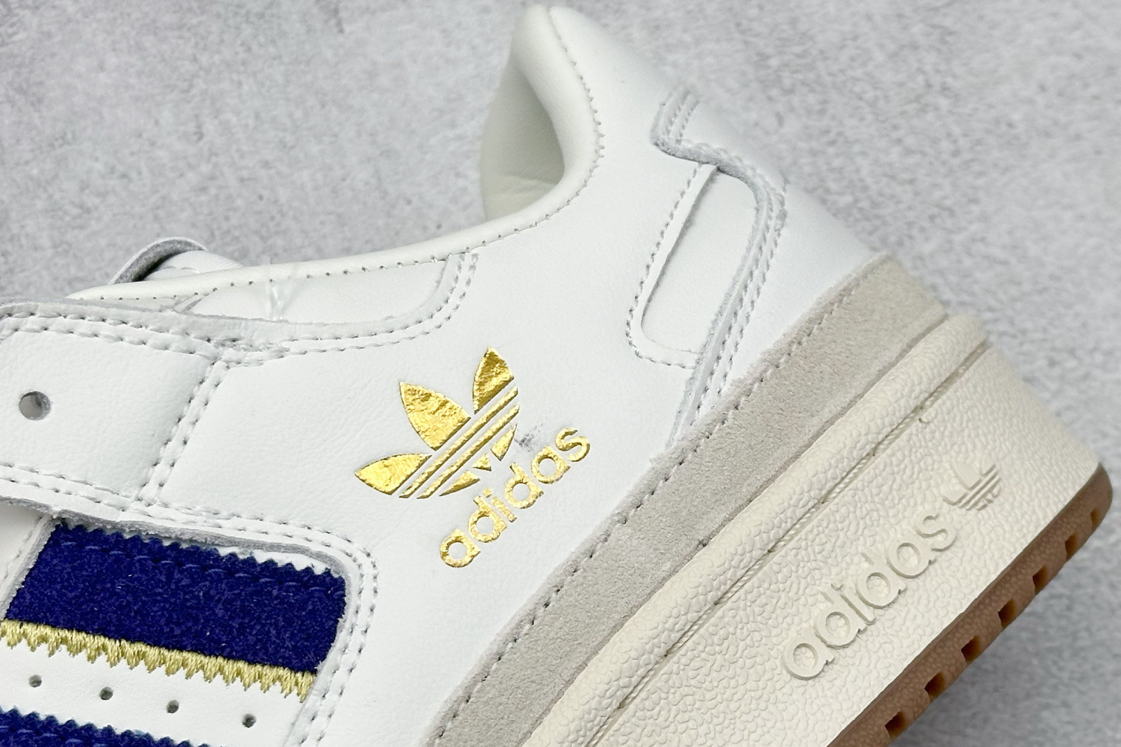  
Adidas Forum Low CL 三叶草低帮
公司级版本 极力推荐
经典复古板鞋 男女潮流头层