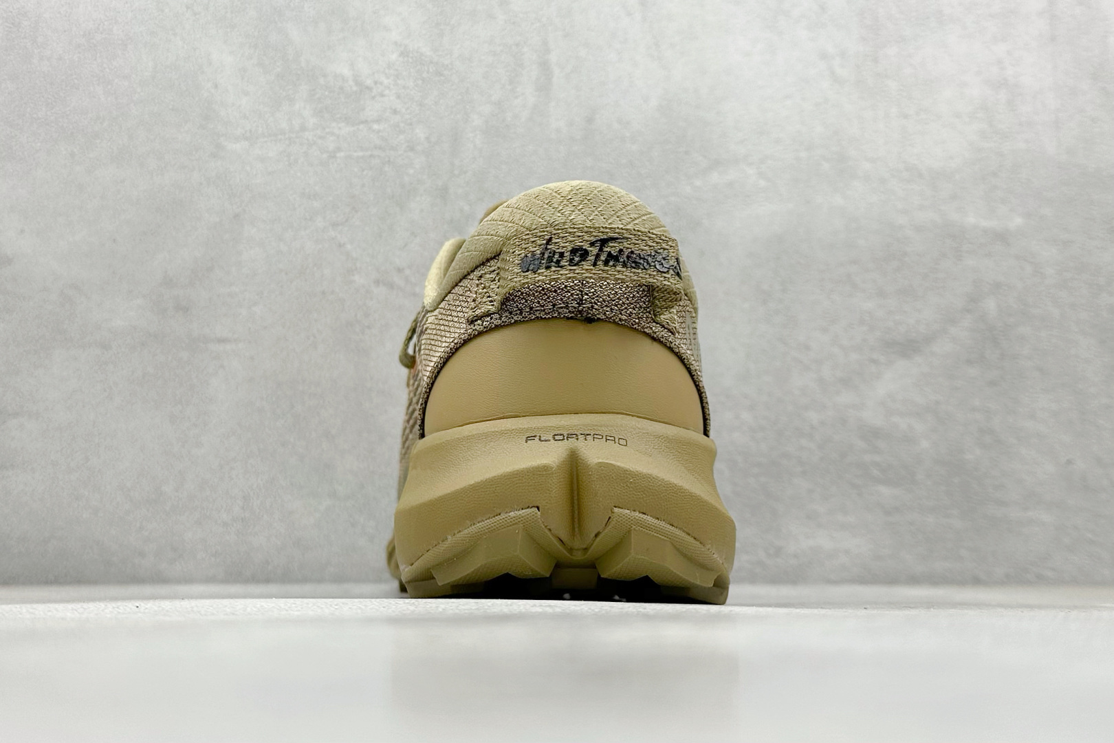  
Merrell Agility Peak 4 X WILDTHINGS 迈乐 蜂鸟 减震防滑透气徒步