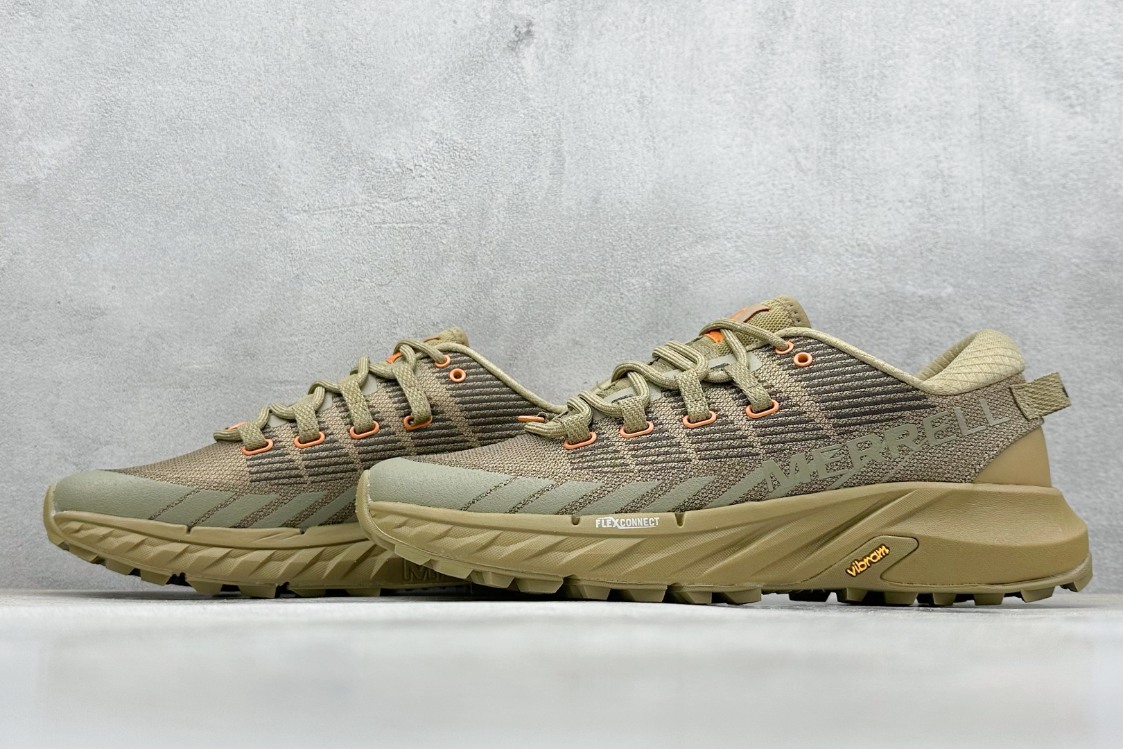  
Merrell Agility Peak 4 X WILDTHINGS 迈乐 蜂鸟 减震防滑透气徒步