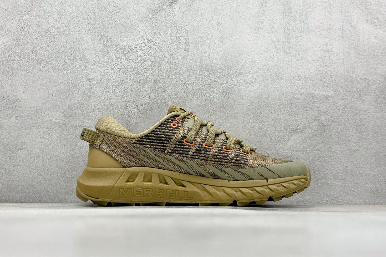  
Merrell Agility Peak 4 X WILDTHINGS 迈乐 蜂鸟 减震防滑透气徒步