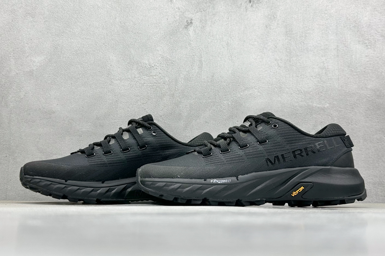  
Merrell Agility Peak 4 X WILDTHINGS 迈乐 蜂鸟 减震防滑透气徒步