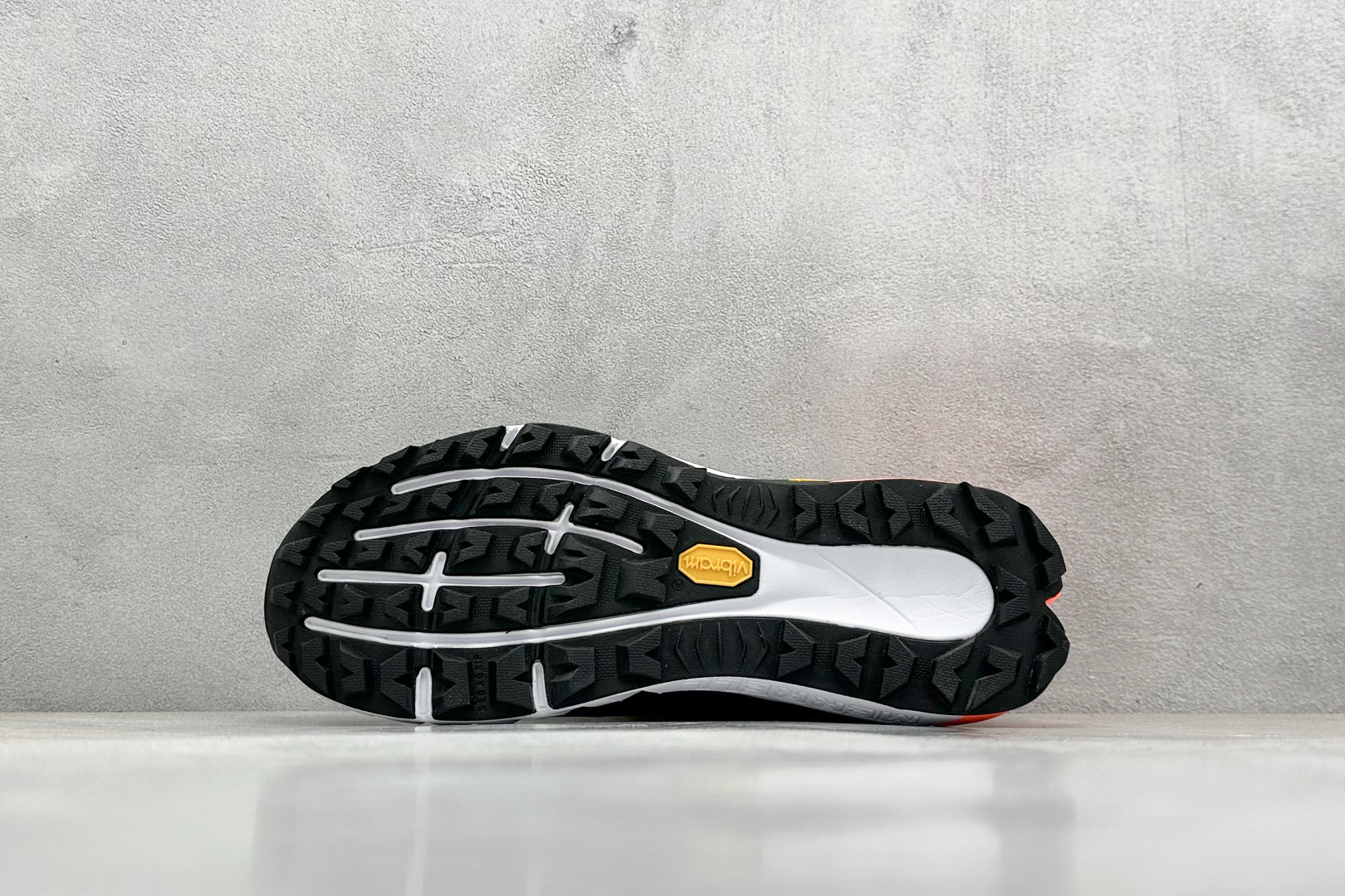  
Merrell Agility Peak 4 X WILDTHINGS 迈乐 蜂鸟 减震防滑透气徒步