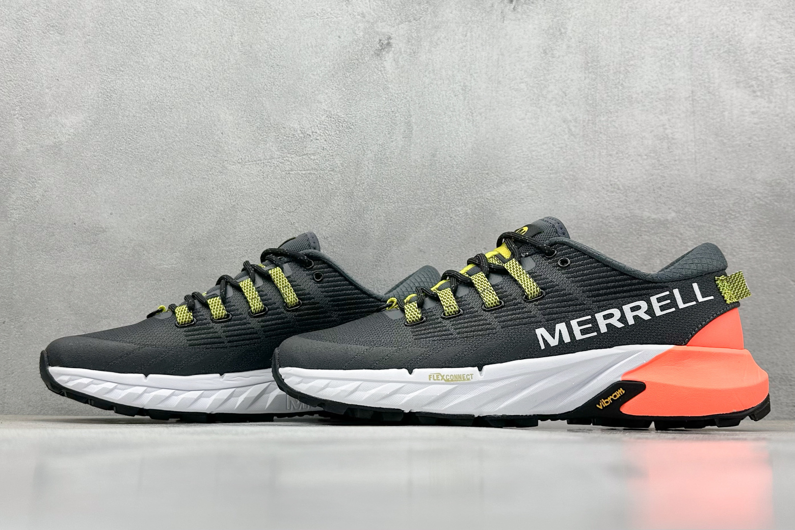  
Merrell Agility Peak 4 X WILDTHINGS 迈乐 蜂鸟 减震防滑透气徒步