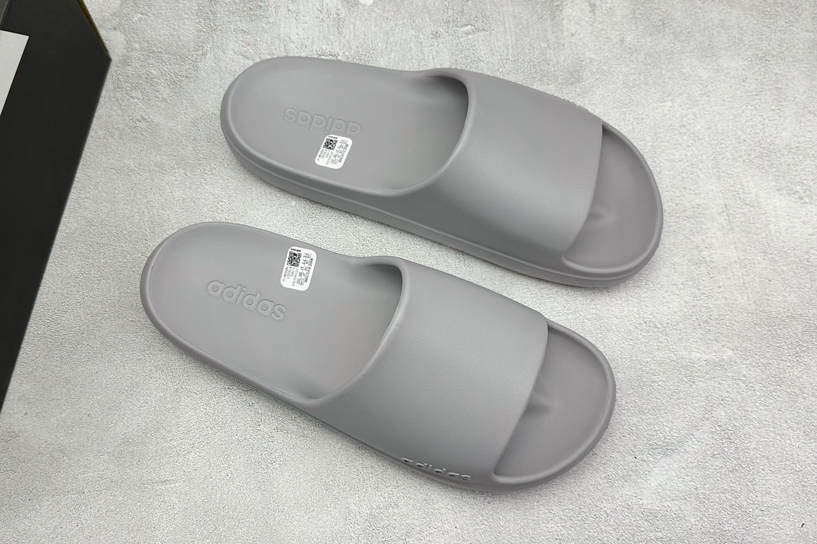  
Adidas Znsory Sandal 阿迪夏季防滑耐磨休闲沙滩拖鞋

货号：J
尺码：36.5