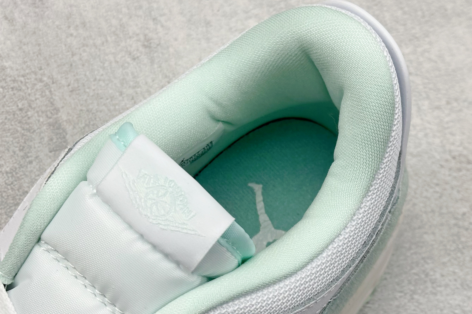 Nike Air Jordan Legacy 312 Low 白绿
乔丹最强三合一混合版 性价比天花