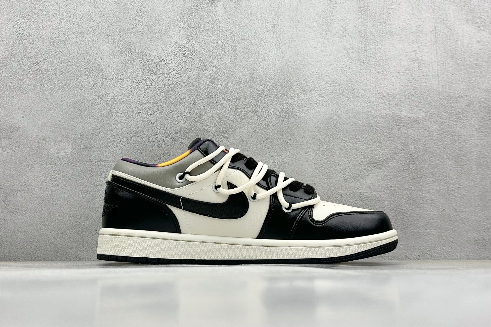  终端放店
FS版 Air Jordan 1 Low AJ1 熊猫恶作剧 说唱主题-大人物 低帮文化休闲