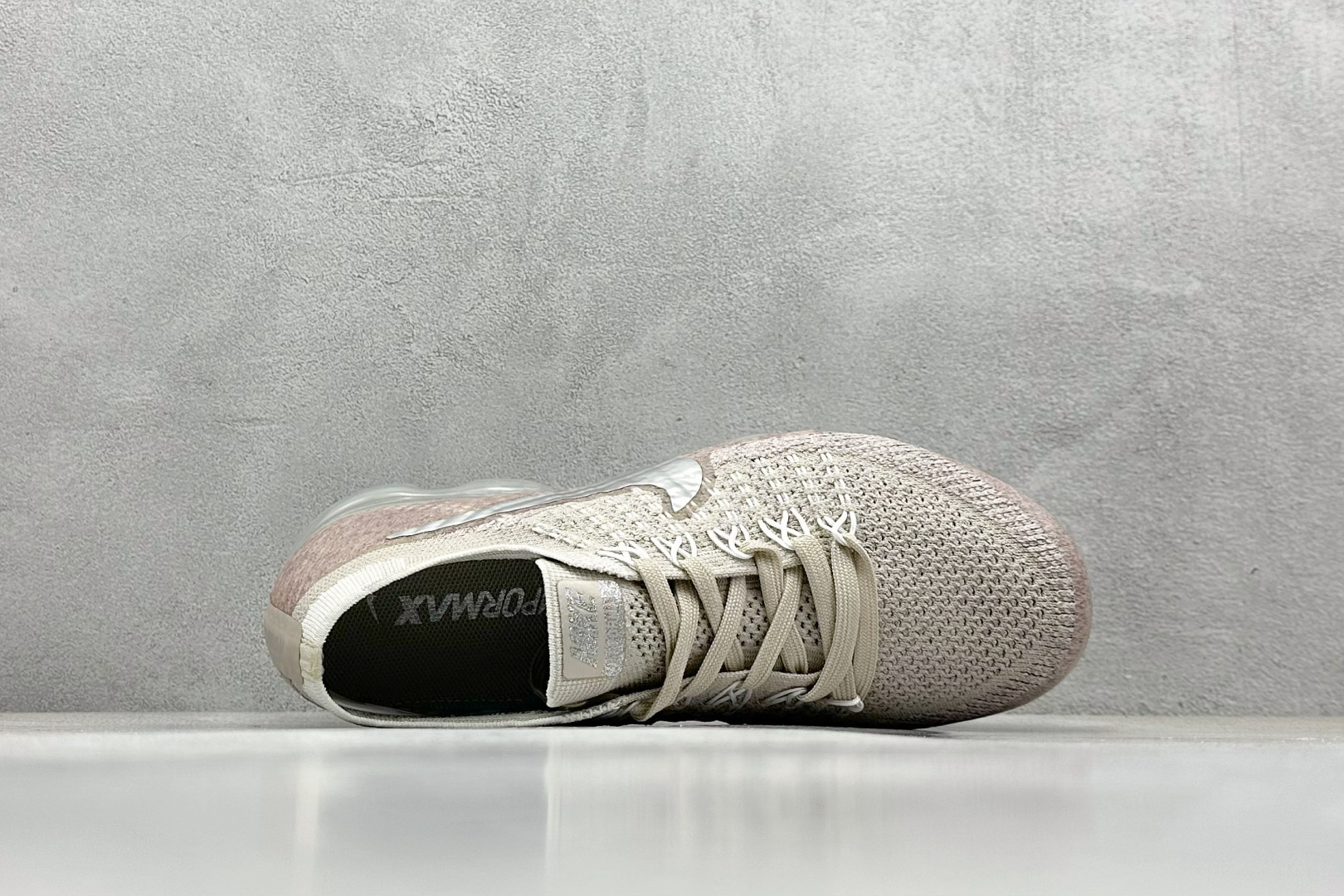 终端放店
YH版 Nike AIR VAPORMAX Platinum 编织 气垫运动防滑轻便 201
