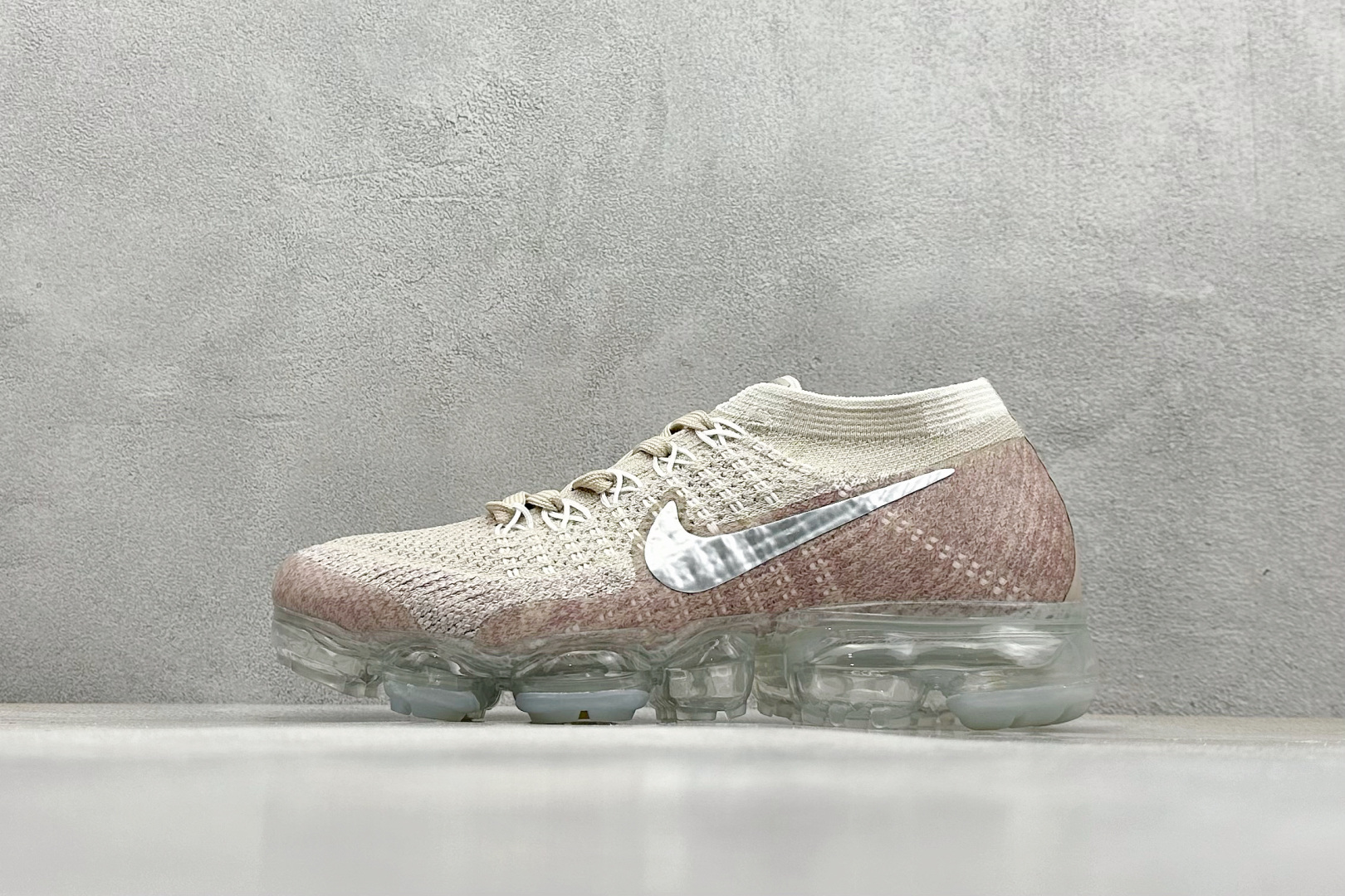 终端放店
YH版 Nike AIR VAPORMAX Platinum 编织 气垫运动防滑轻便 201