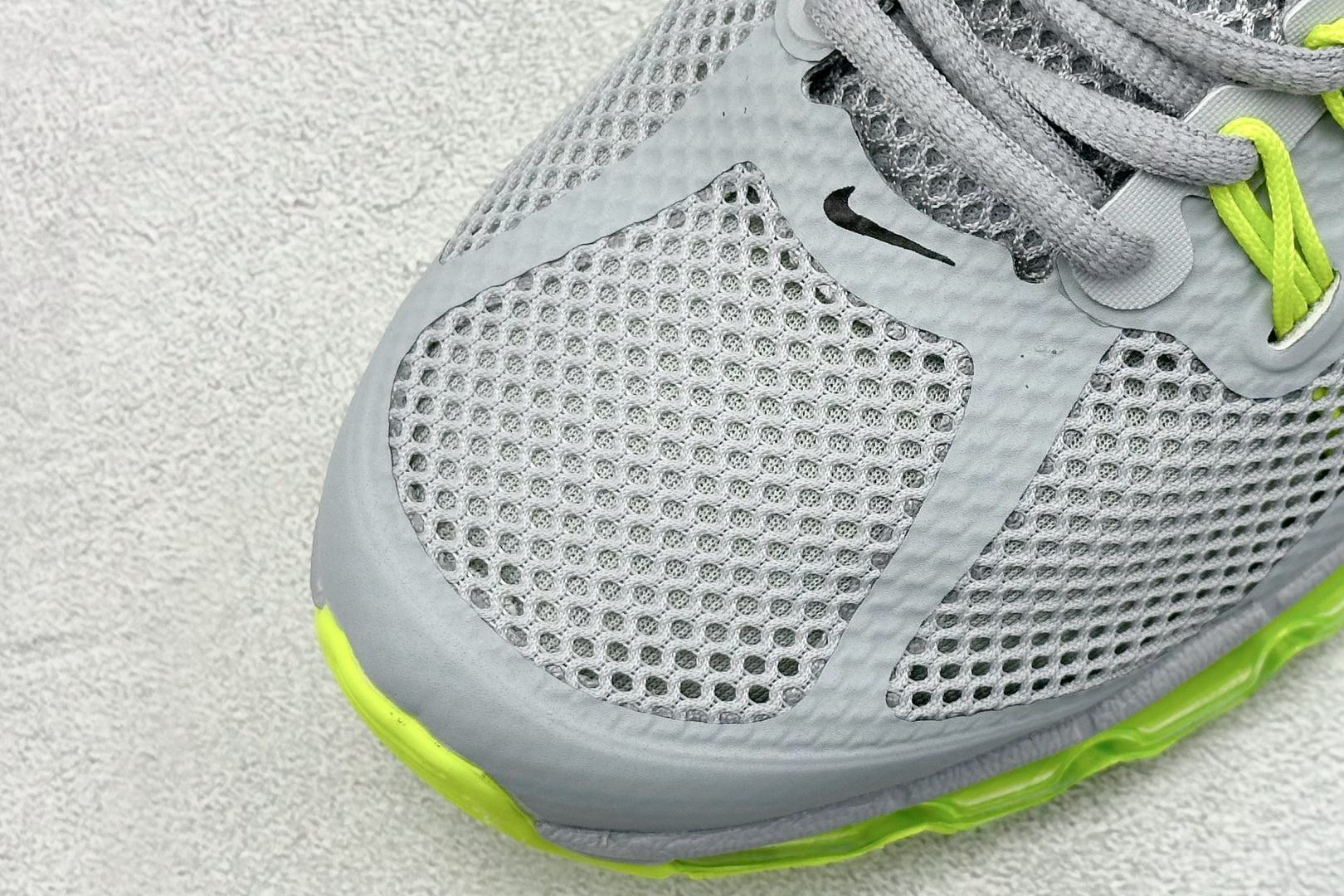  终端放店
YH版 NIKE Air Max 2013 耐克复古透气网布
全掌气垫 缓震跑步鞋 
#搭