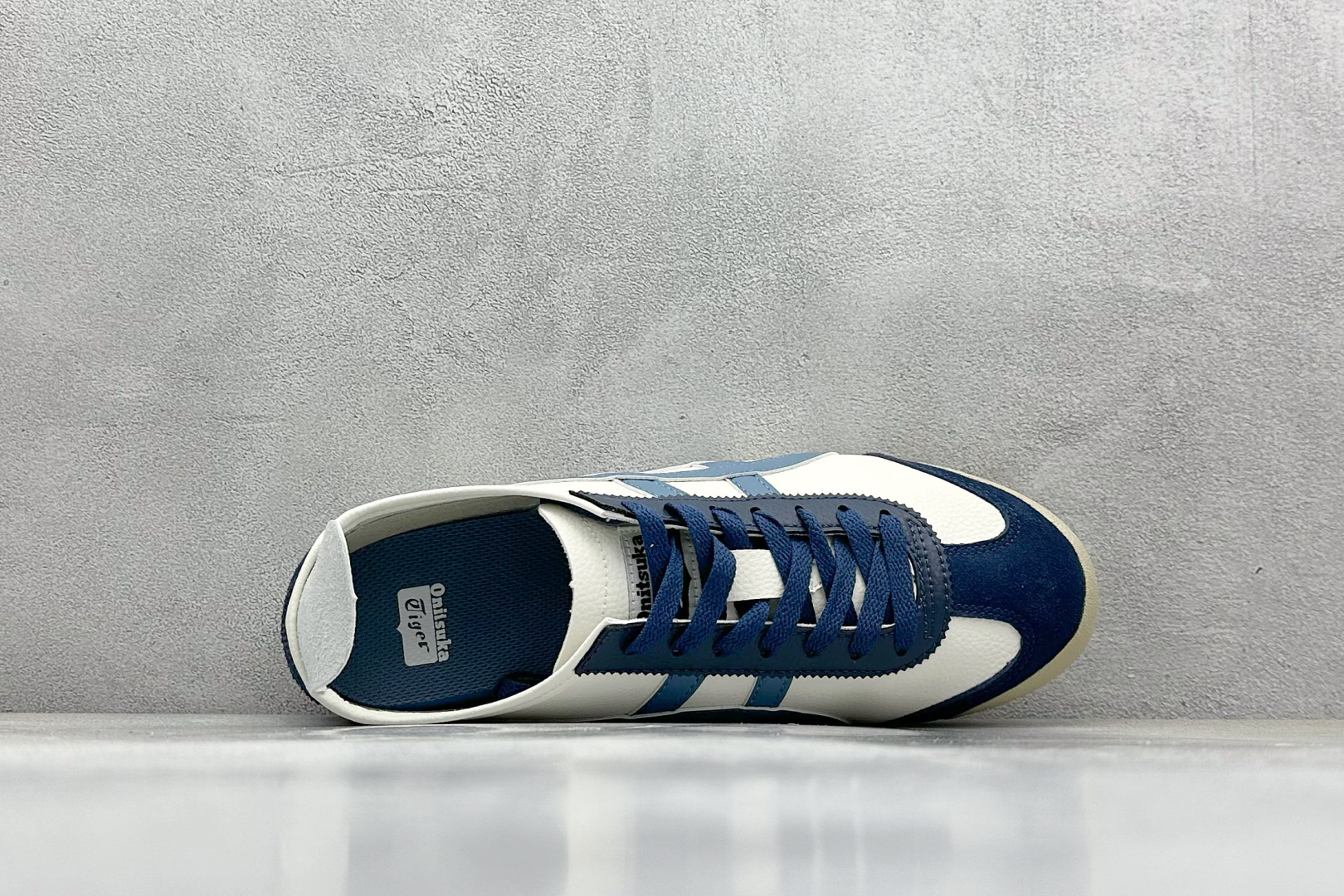  终端放店
SF版 鬼塚虎/Onitsuka Tiger Mexico 66®经典墨西哥系列低帮复古经典