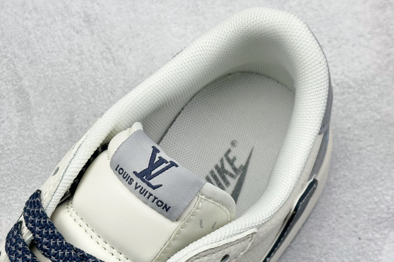 终端放店
XC版 Travis Scott x Fragment Design x Air Jorda