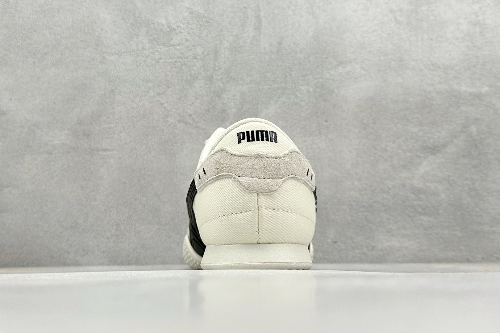  
TG版 Puma Bellta UT Leather 透气布面
彪马薄底系列 复古运动休闲跑鞋 
鞋