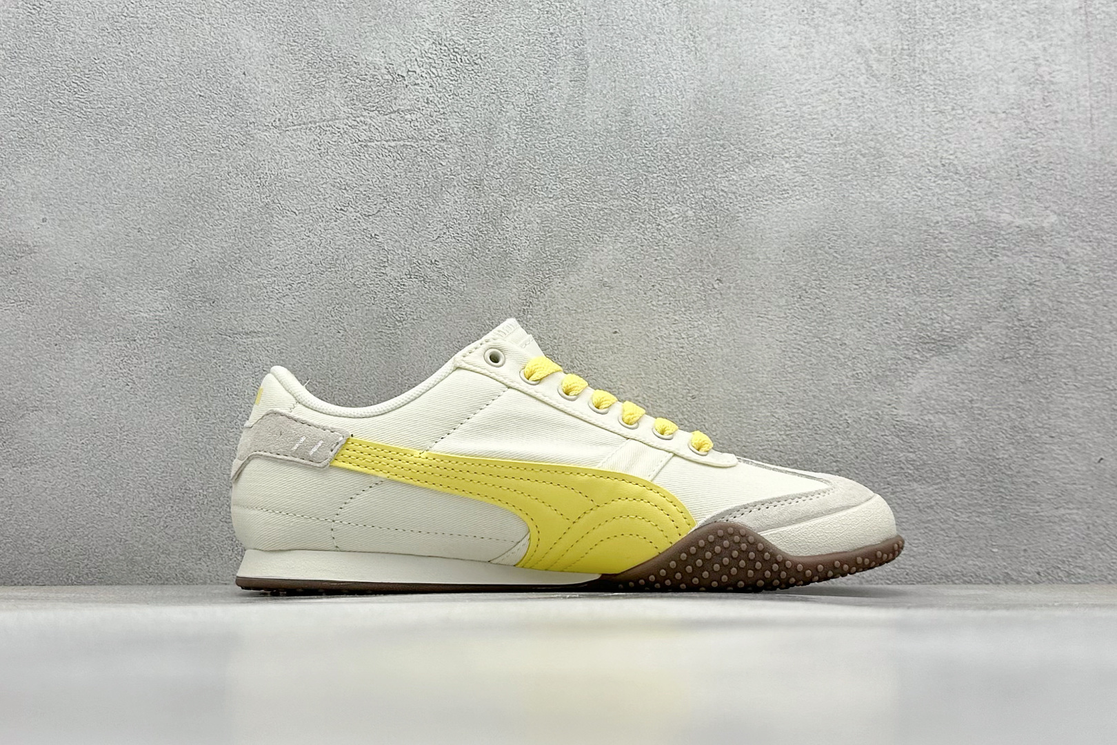  
TG版 Puma Bellta UT Leather 透气布面
彪马薄底系列 复古运动休闲跑鞋 
鞋