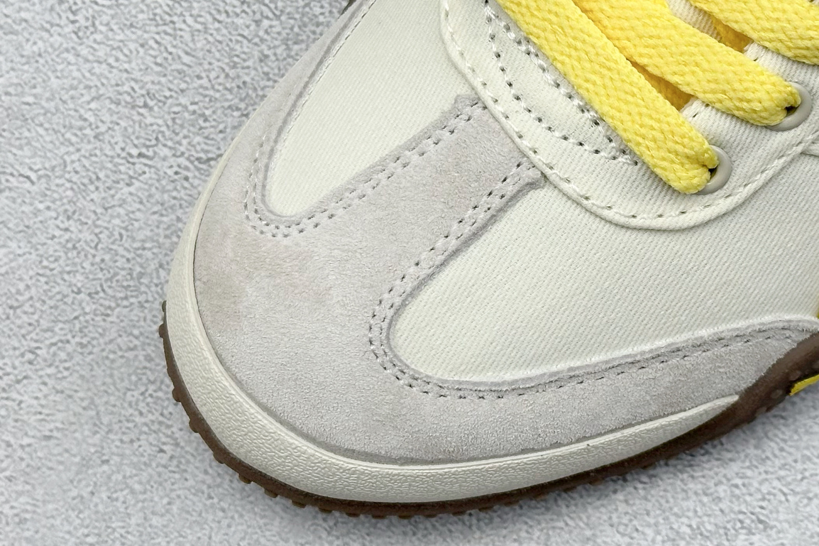  
TG版 Puma Bellta UT Leather 透气布面
彪马薄底系列 复古运动休闲跑鞋 
鞋