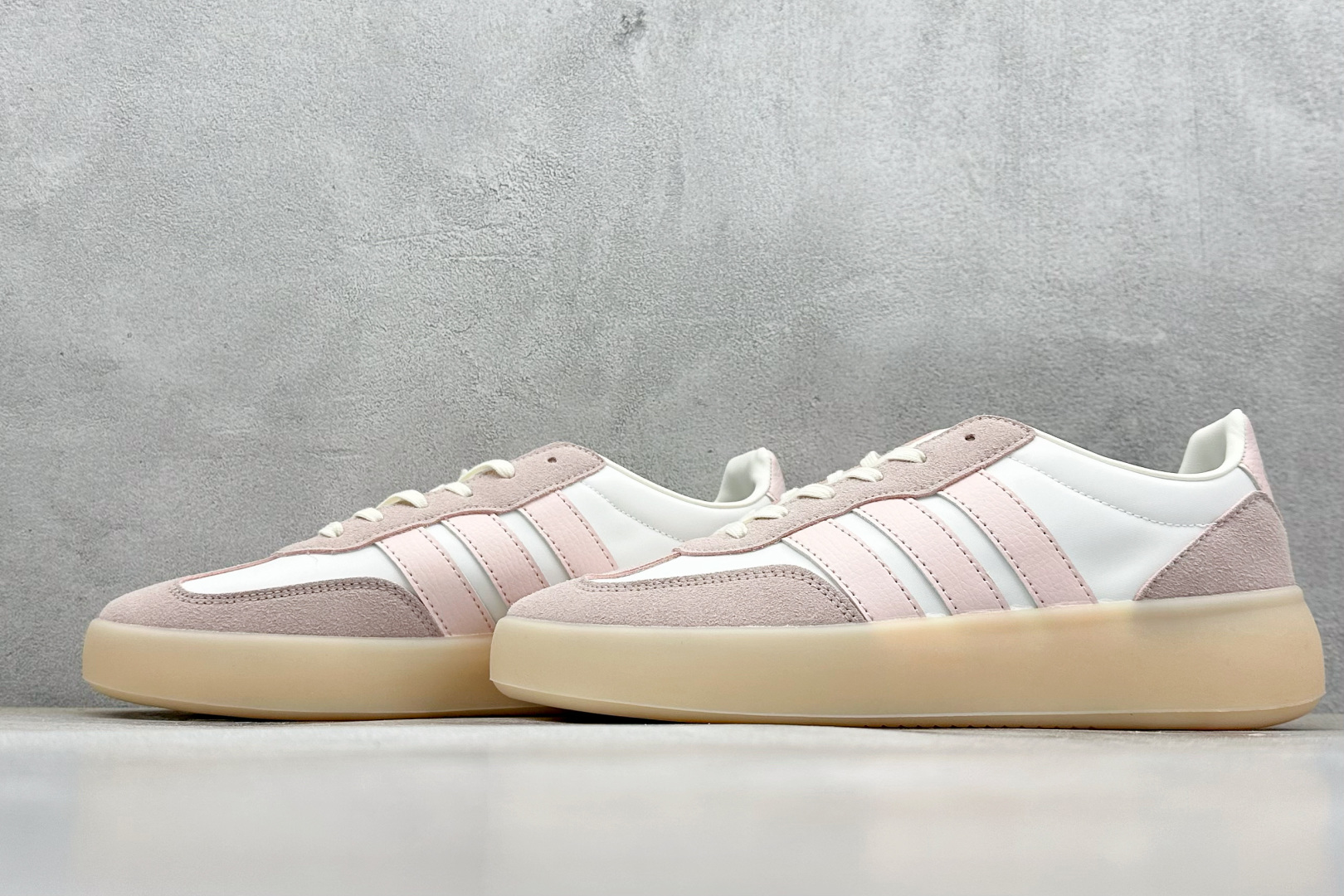  
Adidas Barreda Decode 阿迪舒适减震低帮休闲板鞋

货号：JI2322
尺码：
