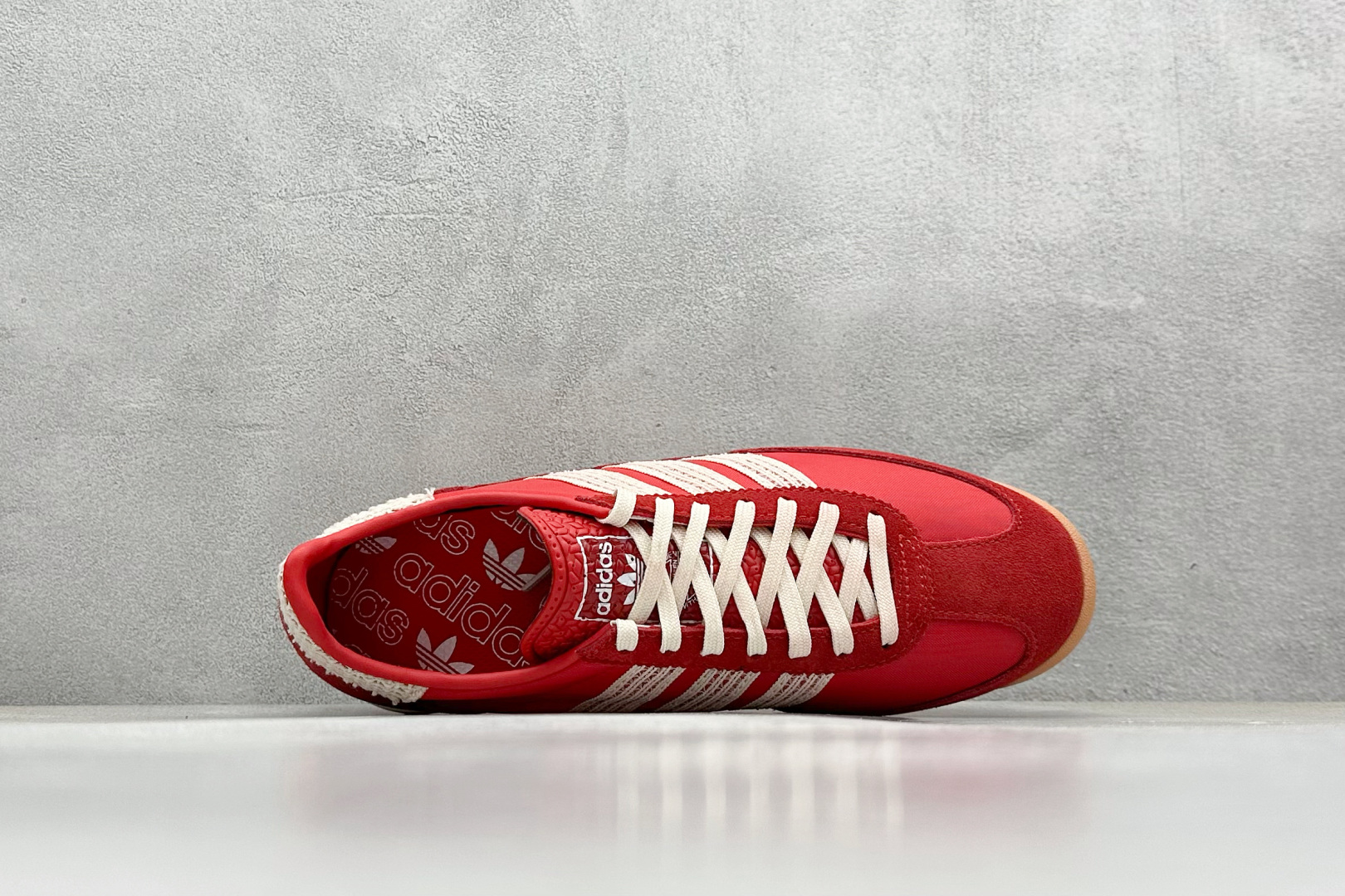  
BF版 Adidas Originals SL 72 OG 阿迪经典复古慢跑鞋

货号：JI274