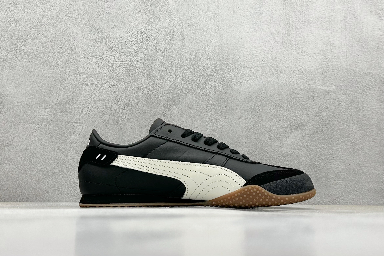  
PUMA Speedcat OG 舒适运动 防滑轻便 低帮 生活休闲鞋 
男女款运动休闲鞋达人推荐新