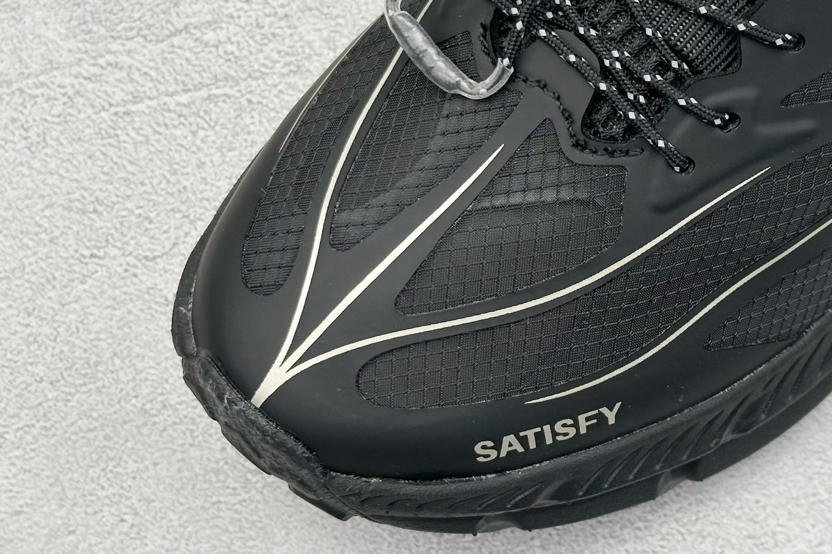  
HOKA ONE ONE Satisfy Running Mafate Trail 低帮缓震户外登山