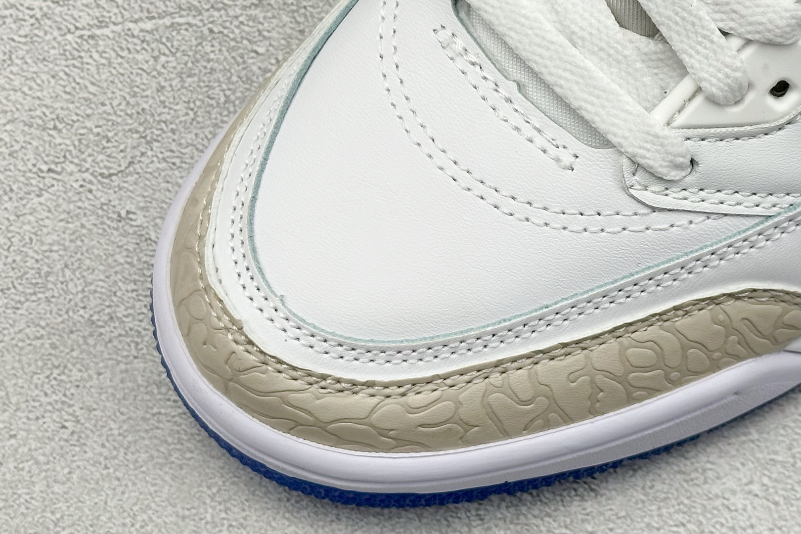  
Jordan Spizike Low AJ 3.5 乔丹合体元素 文化休闲板鞋
#整双鞋在 Air 
